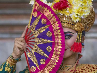 Indonesian Dancer