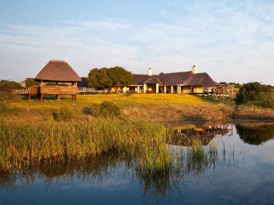 Hlosi Game Lodge