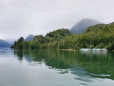 Knight Inlet Lodge