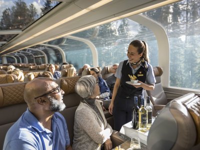 Rocky Mountaineer, GoldLeaf