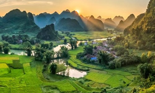 Spectacular Vietnam