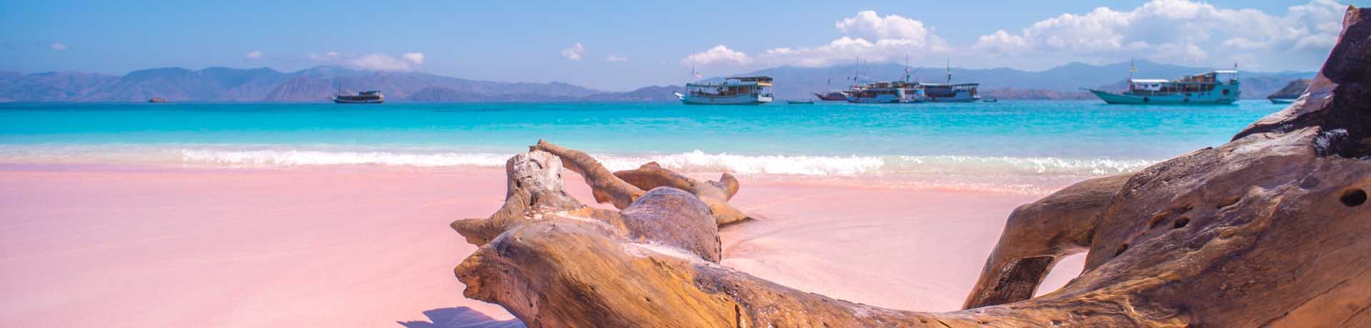 Pantai Merah - Pink Beach