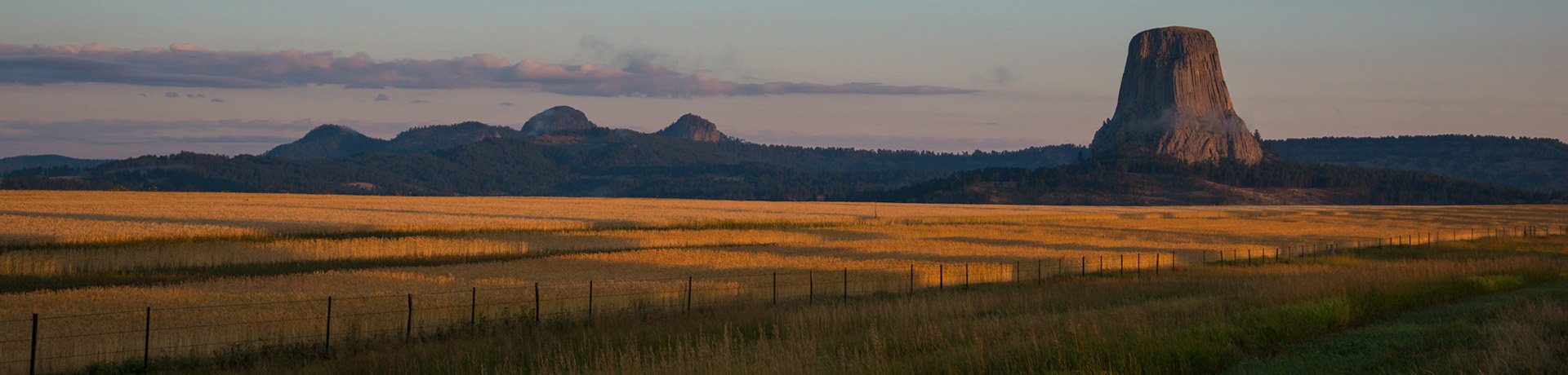 Devils Tower, Yellowstone National Park, USA Motorhome Holiday