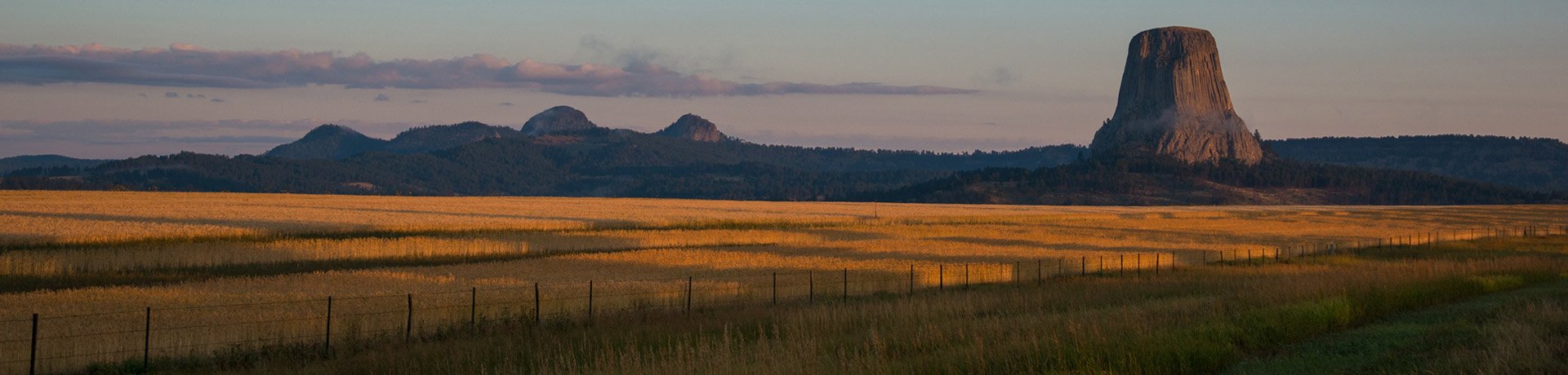 Devils Tower, Yellowstone National Park, USA Motorhome Holiday