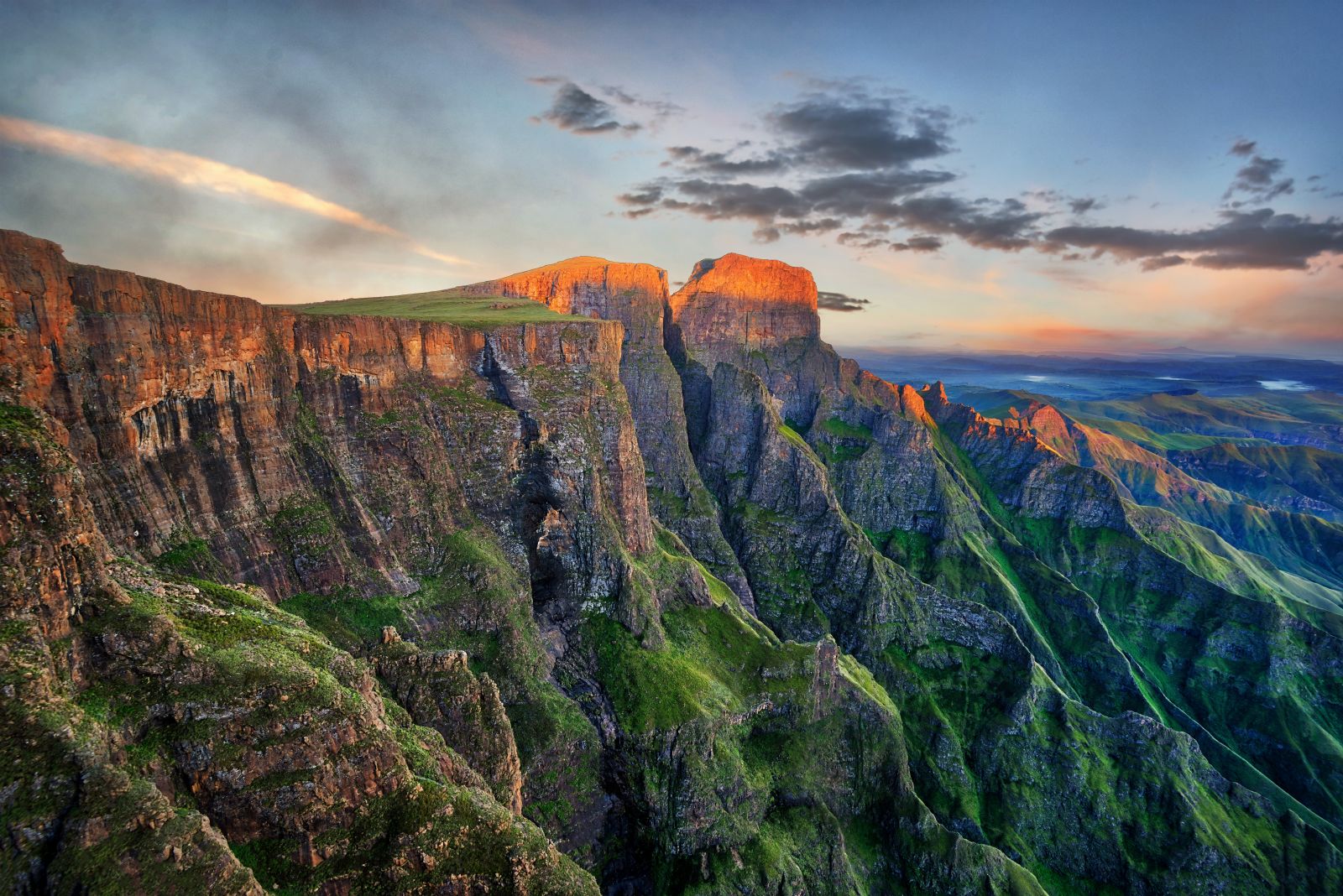 Drakensberg mountain sunset